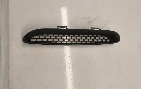 Dodge Challenger Bonnet/hood grill 68184348AH 62381B 68184348AB