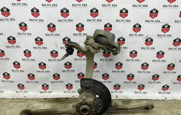 Audi A8 S8 D3 4E Front wheel hub spindle knuckle