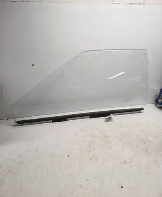 Renault Fuego Front door window/glass (coupe) 