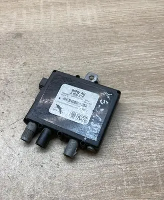 BMW X5 E53 Aerial antenna amplifier 6906070