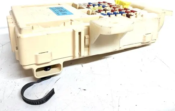 Hyundai ix35 Fuse module 919502S511