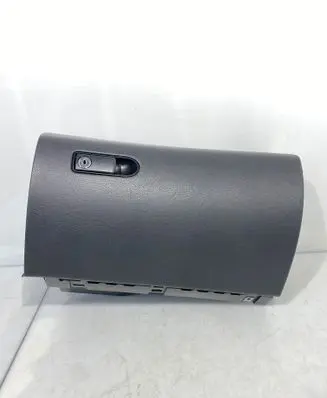 Mercedes-Benz C W205 Glove box A2056800091