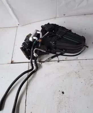 Audi Q7 4L Interior heater climate box assembly 4L0820004C