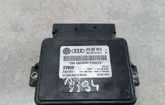Audi A6 S6 C6 4F Hand brake control module 