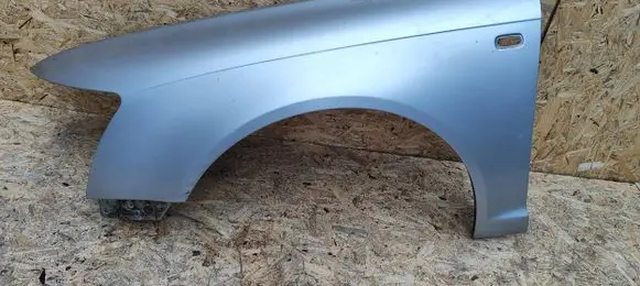 Audi A6 S6 C6 4F Fender