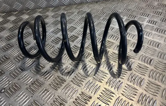 Volkswagen Touran I Rear coil spring