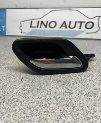 BMW 5 E39 Front door interior handle 8226050