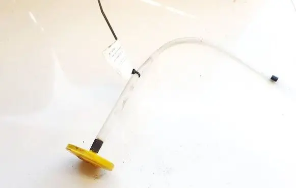Subaru Outback Windscreen/windshield washer pump 