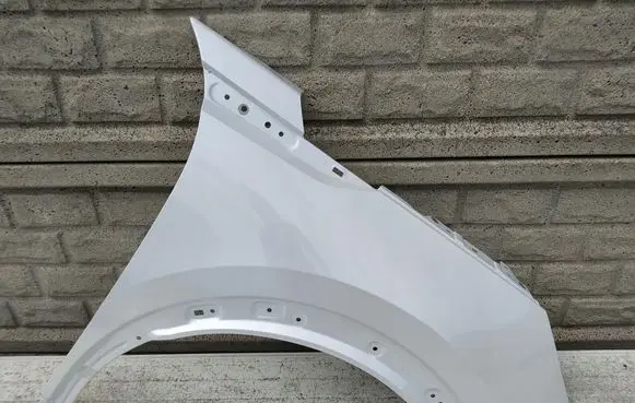 Peugeot 2008 II Fender