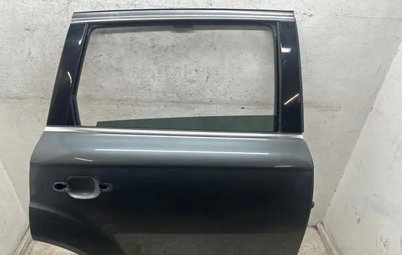 Audi Q7 4L Rear door 