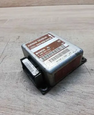 Audi A4 S4 B5 8D Airbag control unit/module 8a0959655b 0285001037