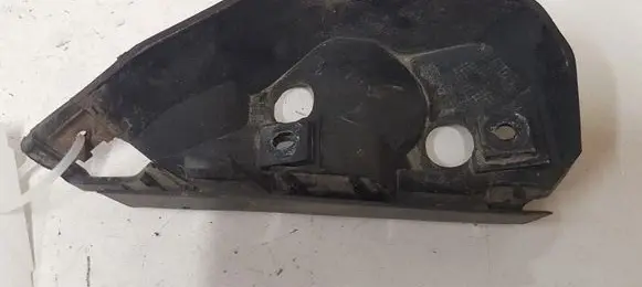 Volvo V50 Front bumper mounting bracket 31265396