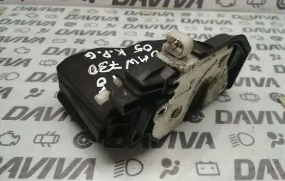 BMW 7 E65 E66 Rear door lock 7036171