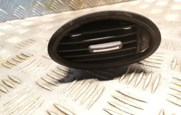 Dashboard air vent grill cover trim