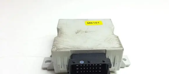 Toyota Avensis T250 Window wiper relay 150696 M6101