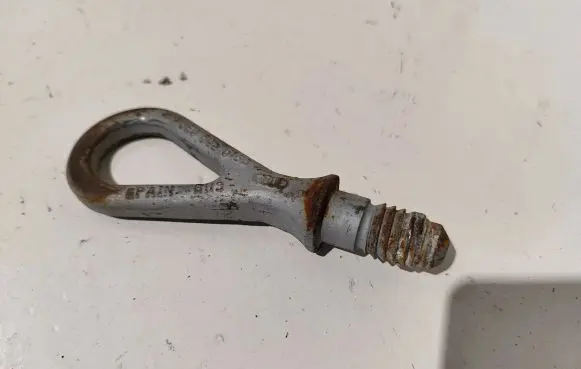 Towing hook eye