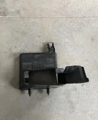 BMW 5 G30 G31 G38 Bottom radiator support slam panel 7383850 74850613