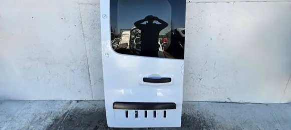 Renault Trafic III (X82) Rear door 