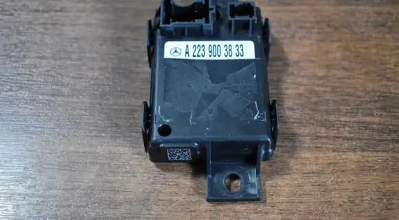Mercedes-Benz S W223 Trunk lid opening control unit A2239003833
