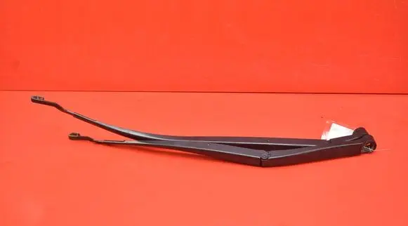 Toyota Avalon XX10 Front wiper blade arm TOYOTA YARIS