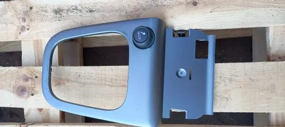 Volvo S40, V40 Front door window/glass frame 