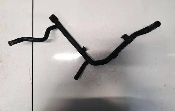Volkswagen Touran I Engine coolant pipe/hose 03G121065H