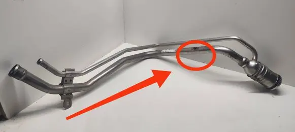 Fuel tank filler neck pipe