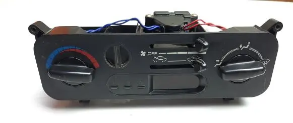 Mitsubishi L200 Climate control unit MR148053 M5097