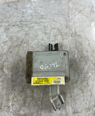 Toyota Land Cruiser (HDJ90) Other control units/modules 8954060090