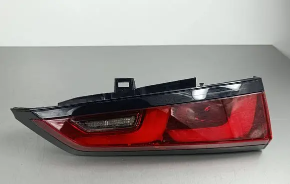 Honda CR-V Tailgate rear/tail lights