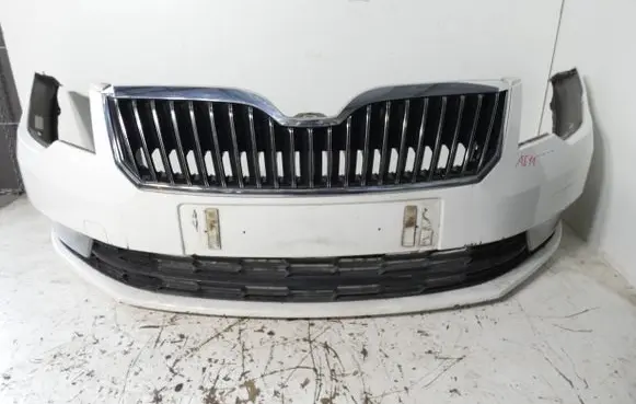 Skoda Superb B6 (3T) Front bumper 