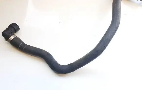 Ford Kuga I Engine coolant pipe/hose AV4118K579AB