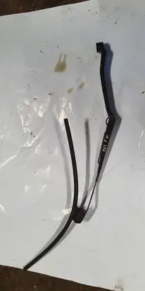 Toyota RAV 4 (XA20) Windshield/front glass wiper blade NOCODE