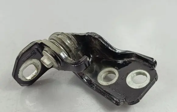 Ford Ecosport Rear door lower hinge BB537822811AH