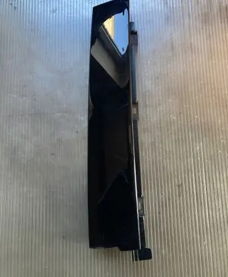 Other rear door trim element