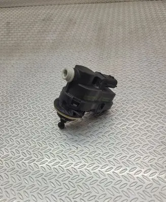 Toyota Yaris XP210 Headlight level adjustment motor 90013783