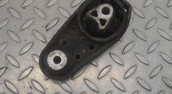 Ford Puma Engine mount bracket L1BG6P082BB