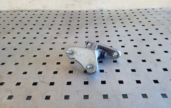 Mercedes-Benz ML W164 Rear door upper hinge