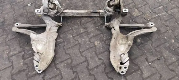 Audi Q7 4M Front axle beam 4M0399315AA