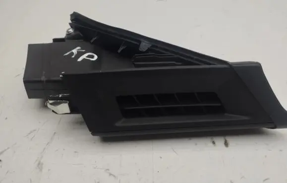 Maserati Ghibli Dashboard air vent grill cover trim 105804244CL