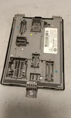 Mercedes-Benz E W213 Comfort/convenience module A2139005522 A1679024101