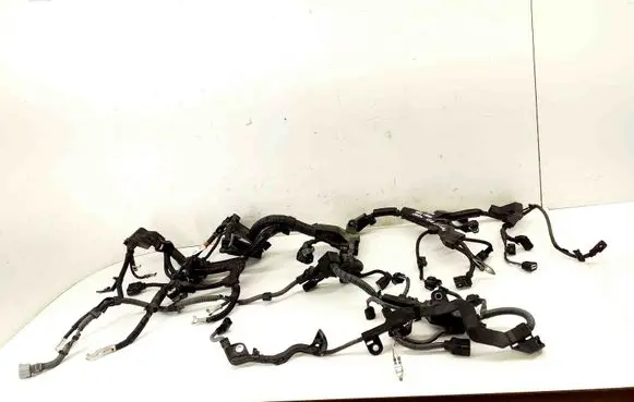 Toyota Yaris Cross Engine installation wiring loom 821210U680