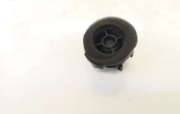 Toyota Avensis T250 High frequency speaker in the rear doors 