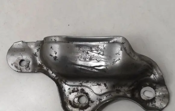 Nissan Navara D23 Heat shield in engine bay 0691521070