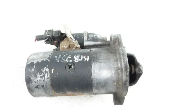 Volkswagen Caddy Starter motor 085111023E