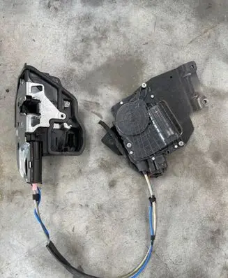 BMW 6 F06 Gran coupe Rear door soft close latching motor 7276321 A053702