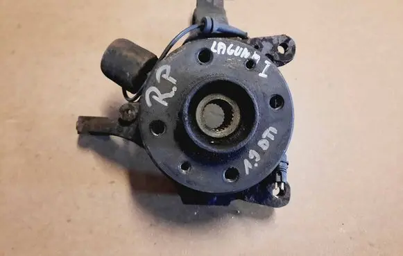 Renault Laguna I Front wheel hub spindle knuckle