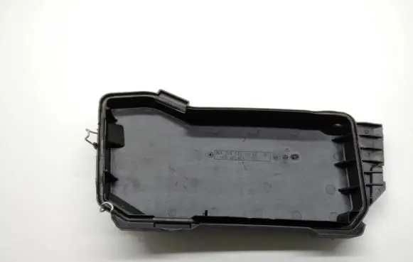 Mercedes-Benz GLK (X204) Fuse box cover A2045400082