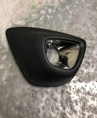 Renault Trafic III (X82) Front fog light trim/grill 261A20443RBILI 261A20443R
