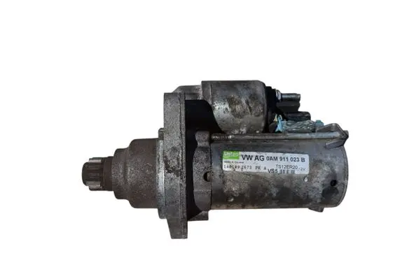 Volkswagen PASSAT B7 Starter motor 0AM911023